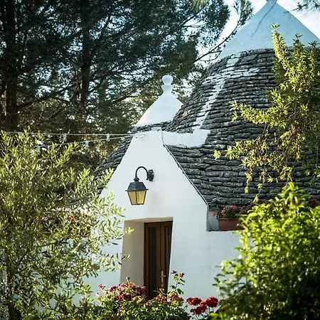 Trullo Bianco Putignano